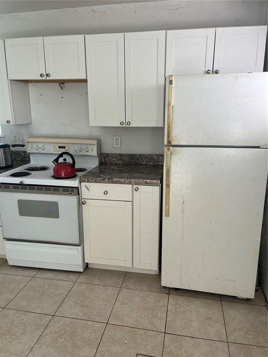 For Rent: $1,200 (1 beds, 1 baths, 400 Square Feet)