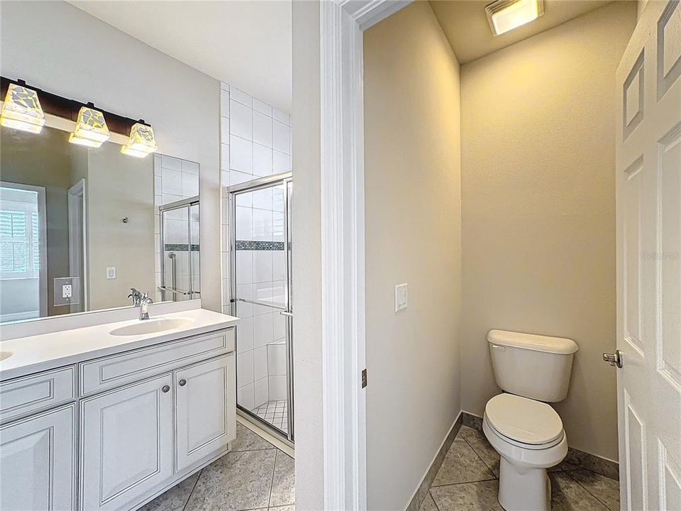 For Sale: $298,000 (2 beds, 2 baths, 1321 Square Feet)