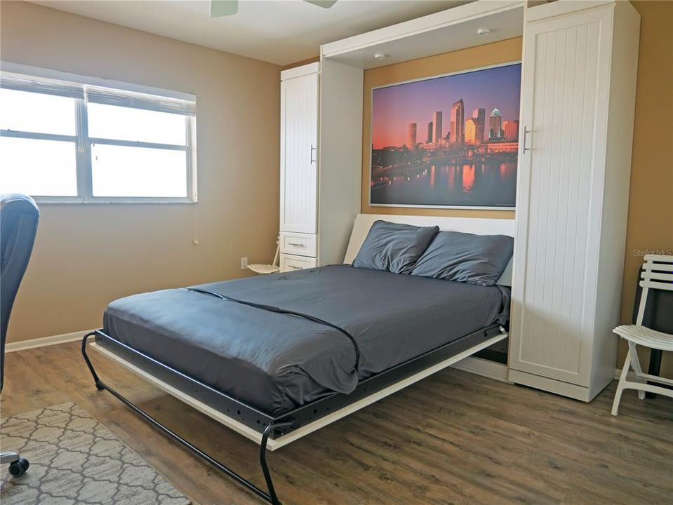 For Sale: $659,000 (2 beds, 2 baths, 1255 Square Feet)