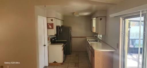 For Rent: $2,200 (3 beds, 2 baths, 1182 Square Feet)