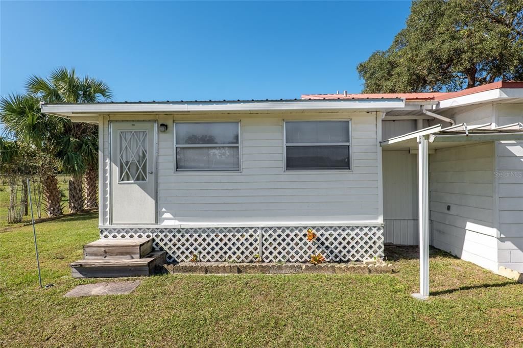 For Sale: $184,900 (3 beds, 2 baths, 1628 Square Feet)