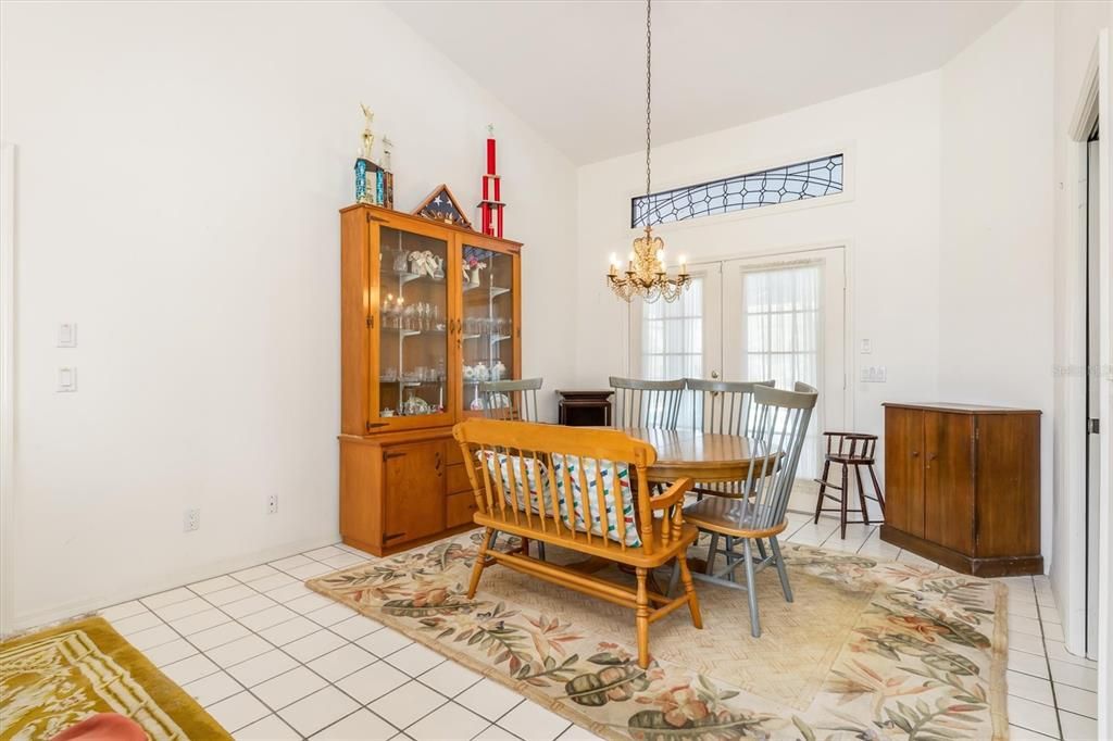 Dining Room - french doors to pool area