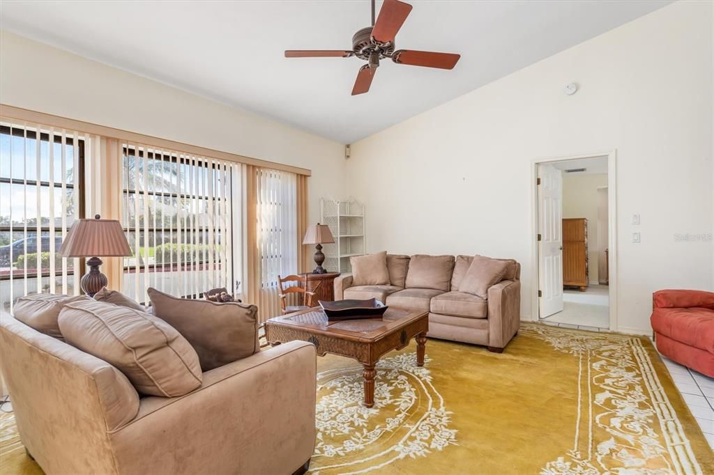 Oversized Living Room - Carpet inlay under rug has been removed