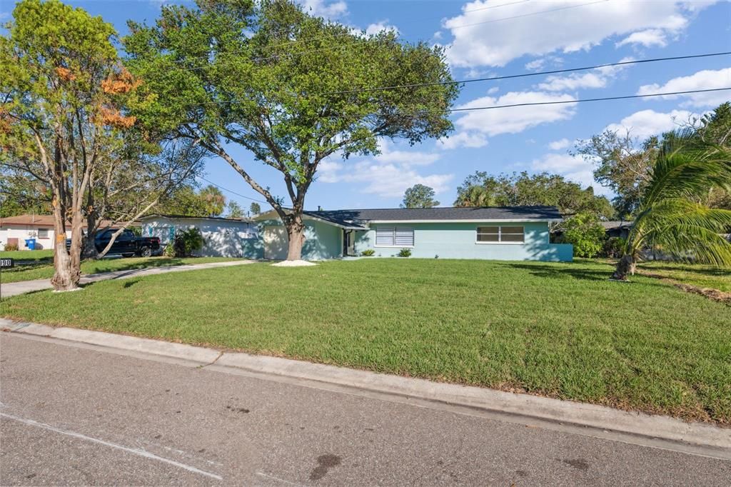 For Sale: $499,000 (3 beds, 2 baths, 1312 Square Feet)