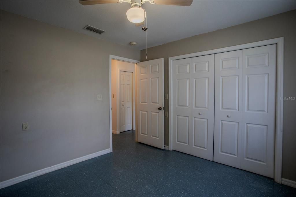 For Sale: $309,000 (3 beds, 2 baths, 1496 Square Feet)