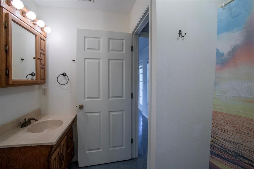 For Sale: $309,000 (3 beds, 2 baths, 1496 Square Feet)