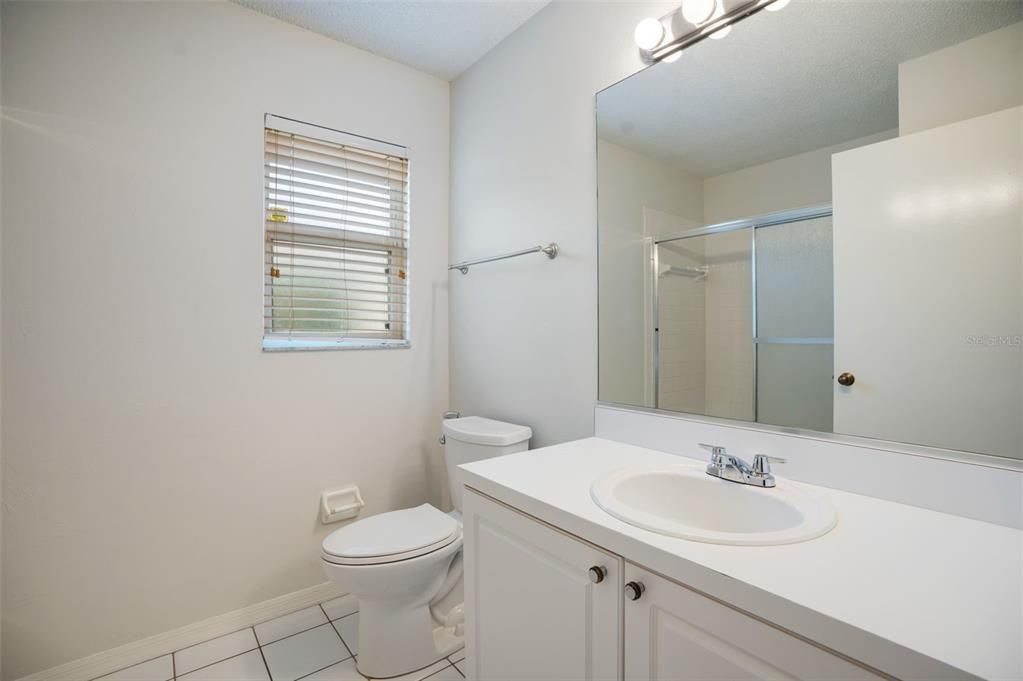 For Sale: $475,000 (3 beds, 2 baths, 1696 Square Feet)