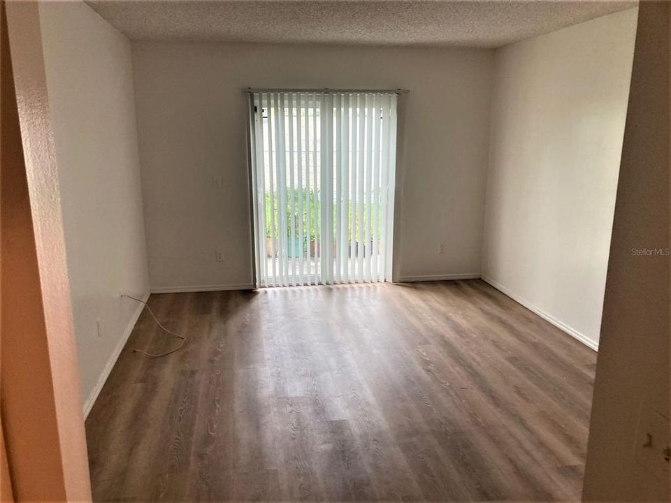 For Rent: $2,500 (3 beds, 2 baths, 1728 Square Feet)