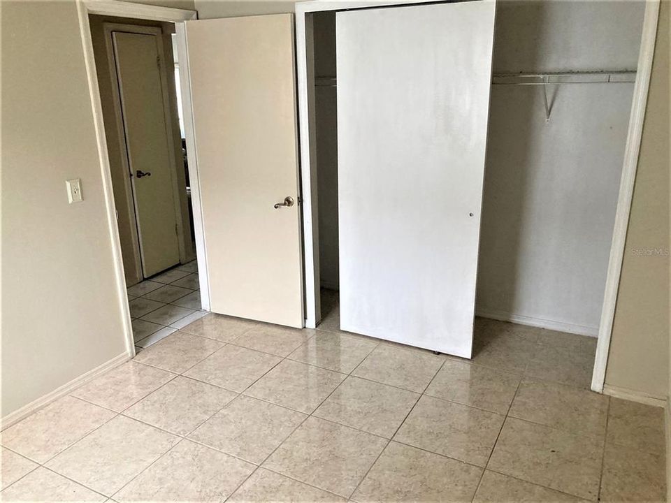 For Rent: $2,500 (3 beds, 2 baths, 1728 Square Feet)