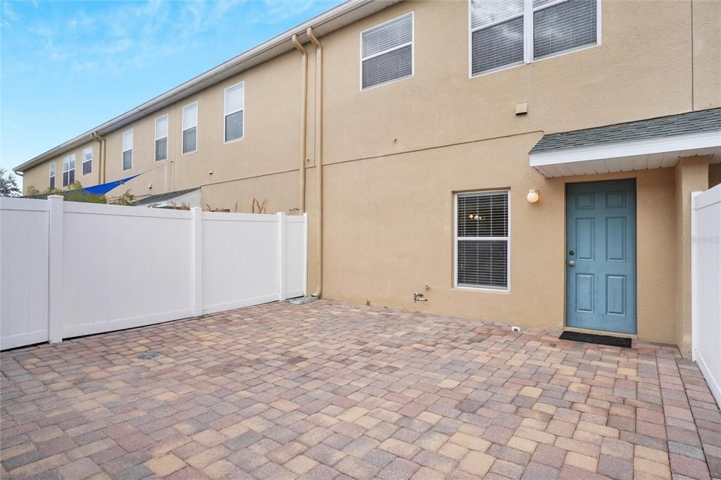 For Sale: $370,000 (3 beds, 2 baths, 1520 Square Feet)