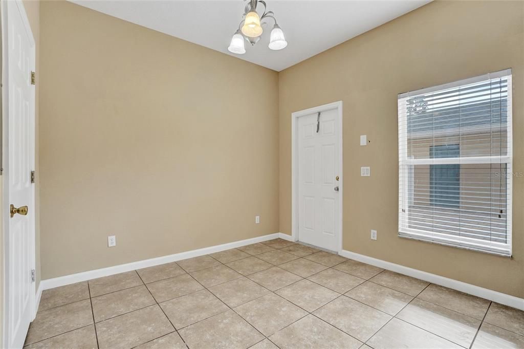 For Sale: $370,000 (3 beds, 2 baths, 1520 Square Feet)