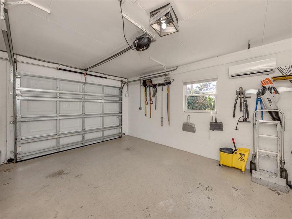 Air conditioned, clean and organized garage functions exceptional.