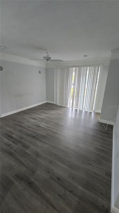 For Rent: $1,800 (2 beds, 2 baths, 1107 Square Feet)