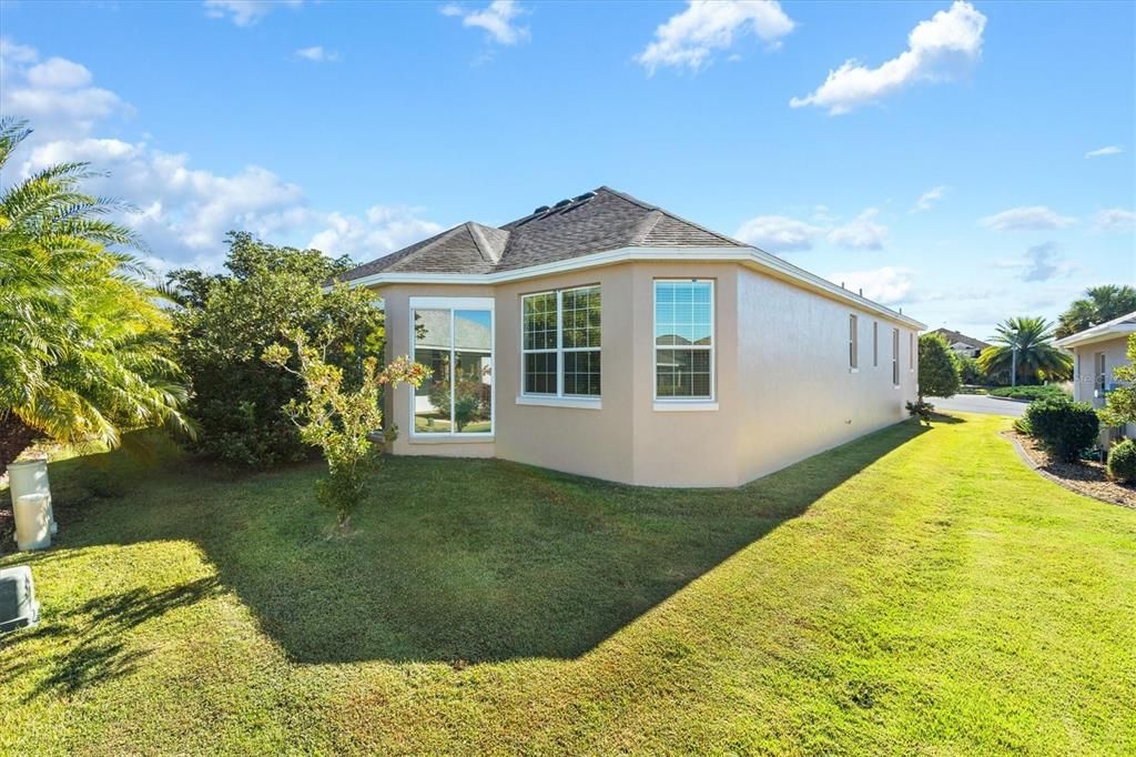 For Sale: $615,000 (3 beds, 2 baths, 2158 Square Feet)