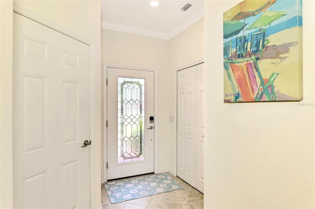 Entrance Foyer w/Leaded Glass Door