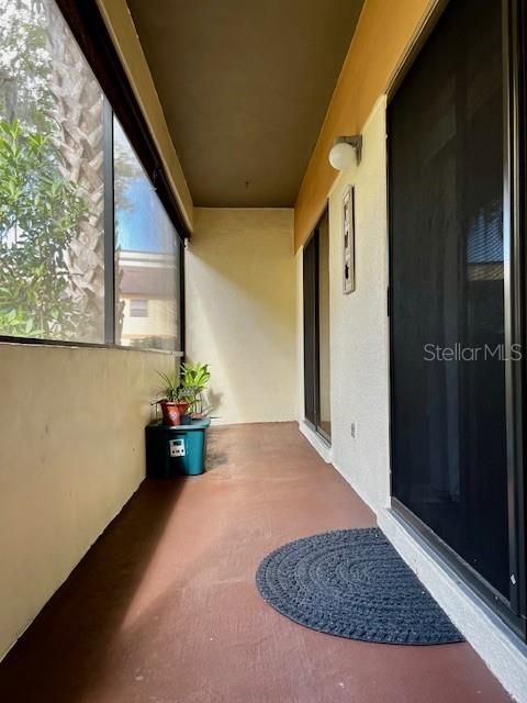 En Venta: $169,900 (2 camas, 2 baños, 1036 Pies cuadrados)