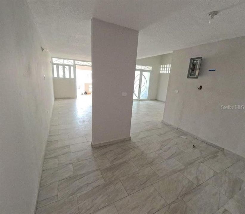 En Venta: $171,900 (3 camas, 1 baños, 1100 Pies cuadrados)