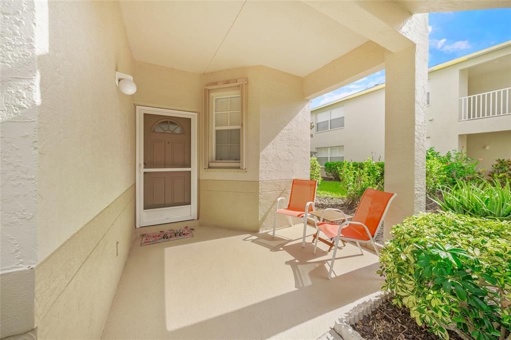 For Sale: $309,900 (2 beds, 2 baths, 1383 Square Feet)