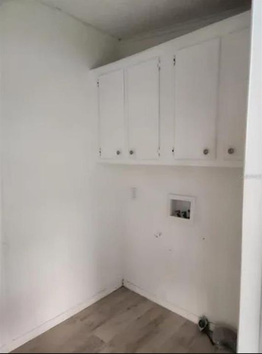 For Rent: $1,950 (3 beds, 2 baths, 1416 Square Feet)