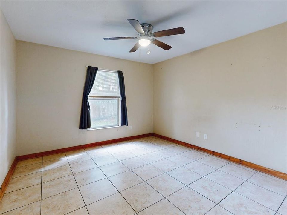 For Sale: $152,000 (2 beds, 1 baths, 1020 Square Feet)