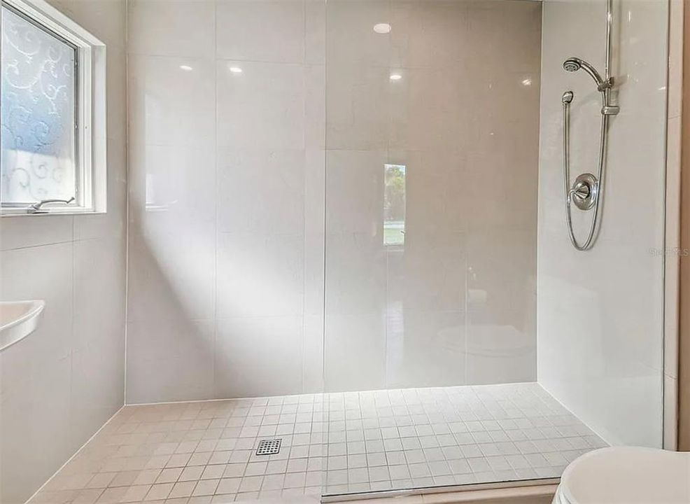 Primary Suite 1 Walk In Shower