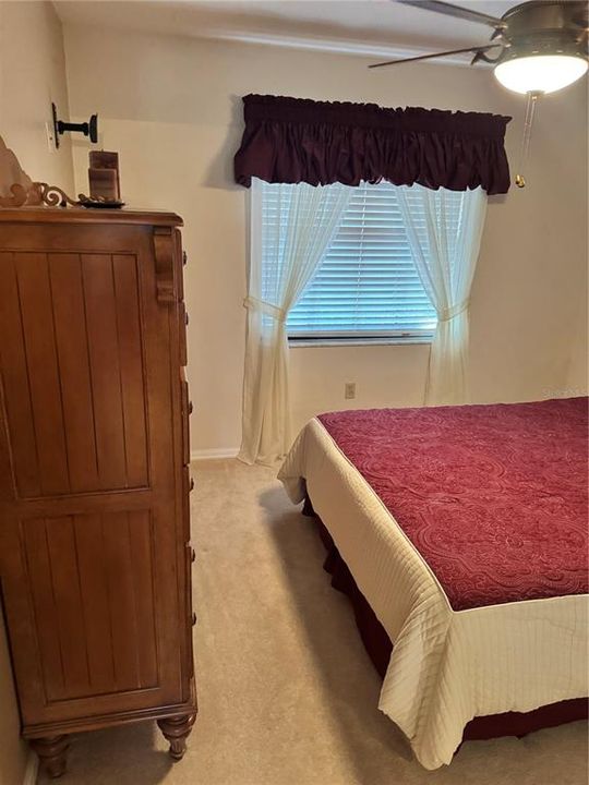 For Rent: $2,300 (2 beds, 2 baths, 1320 Square Feet)