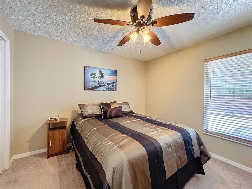 For Sale: $345,900 (3 beds, 2 baths, 1645 Square Feet)