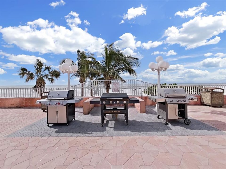 Grilling area by the pool! Overlooking the beach and water!