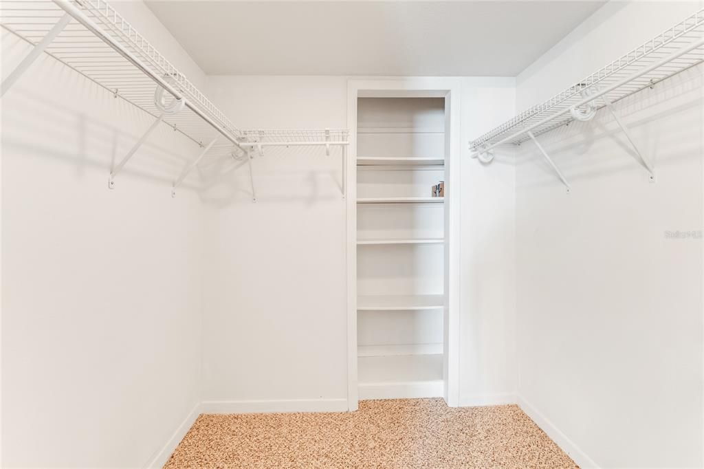 Walk-in closet