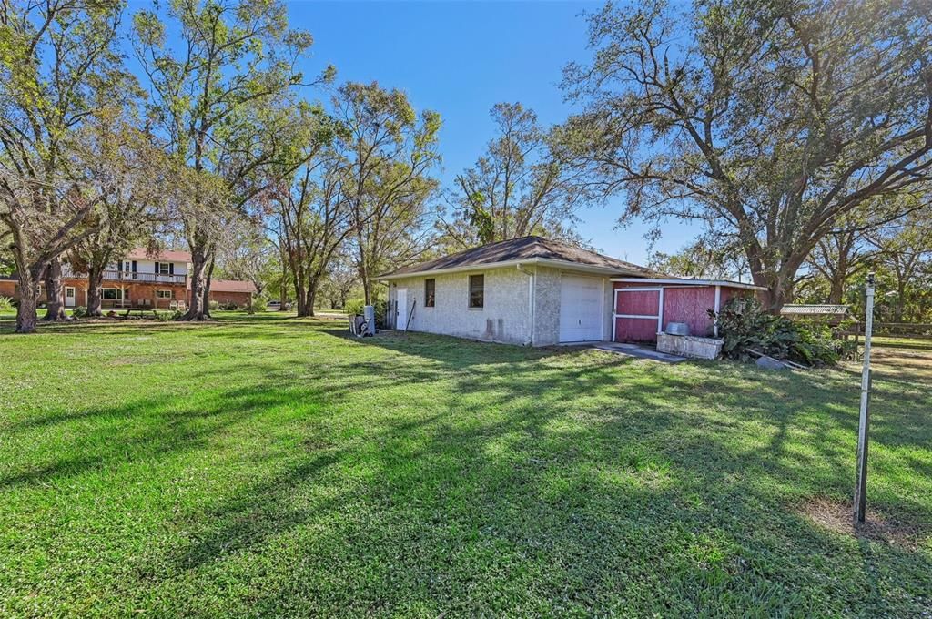 For Sale: $799,000 (4 beds, 3 baths, 2384 Square Feet)