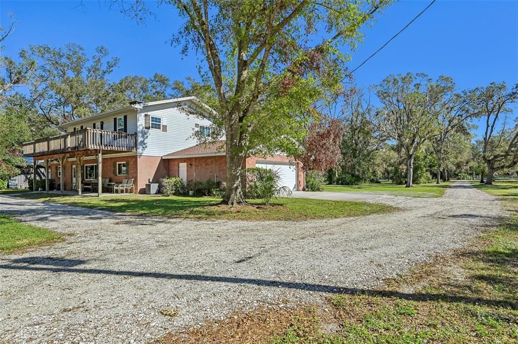 For Sale: $799,000 (4 beds, 3 baths, 2384 Square Feet)