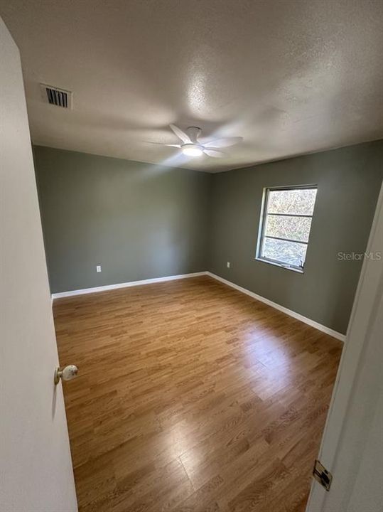 For Rent: $2,950 (3 beds, 2 baths, 1541 Square Feet)