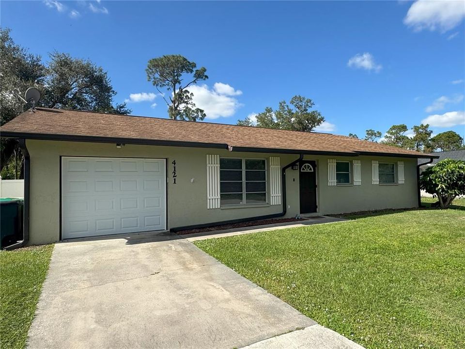 For Sale: $261,900 (3 beds, 2 baths, 1326 Square Feet)