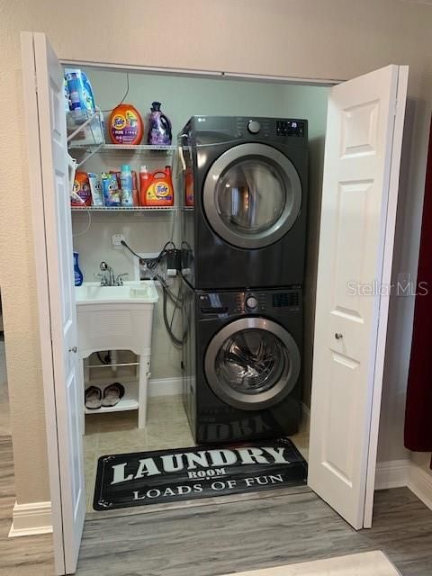 LAUNRY ROOM