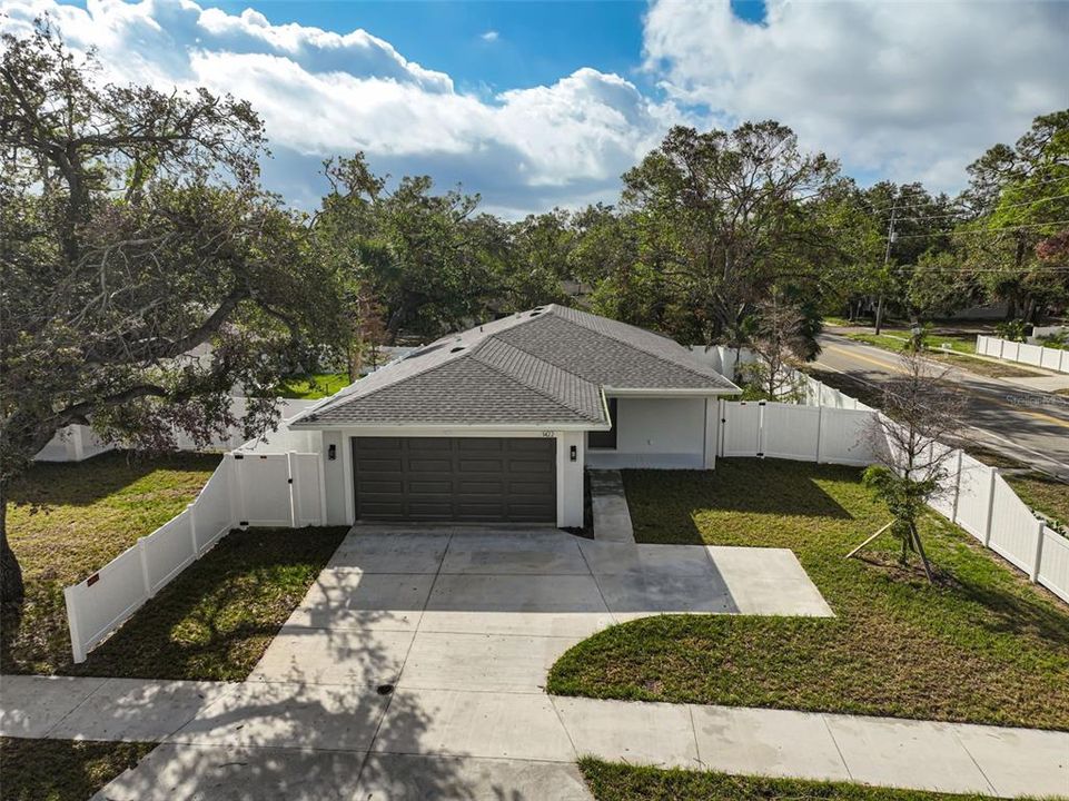 For Sale: $495,000 (3 beds, 2 baths, 1380 Square Feet)