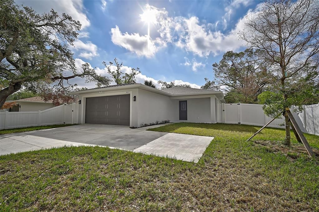 For Sale: $495,000 (3 beds, 2 baths, 1380 Square Feet)