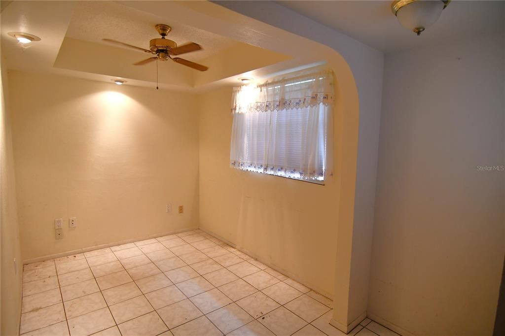 For Sale: $229,900 (3 beds, 2 baths, 1480 Square Feet)