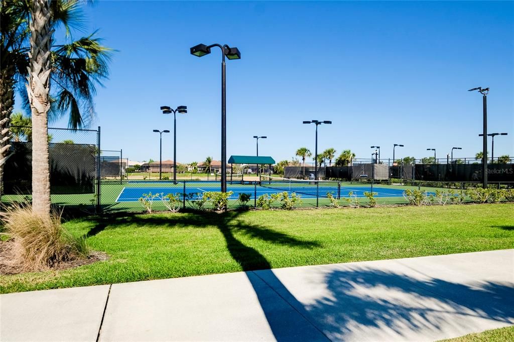 Gran Paradiso community Tennis/Basketball & Pickleball courts