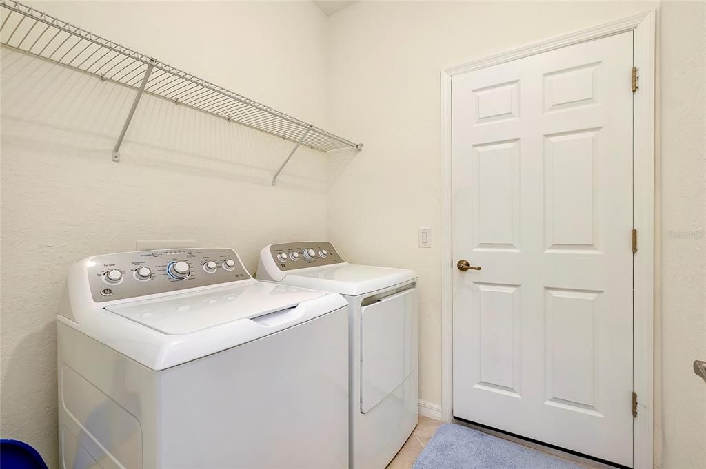 Laundry Room with Access to 2 car garage