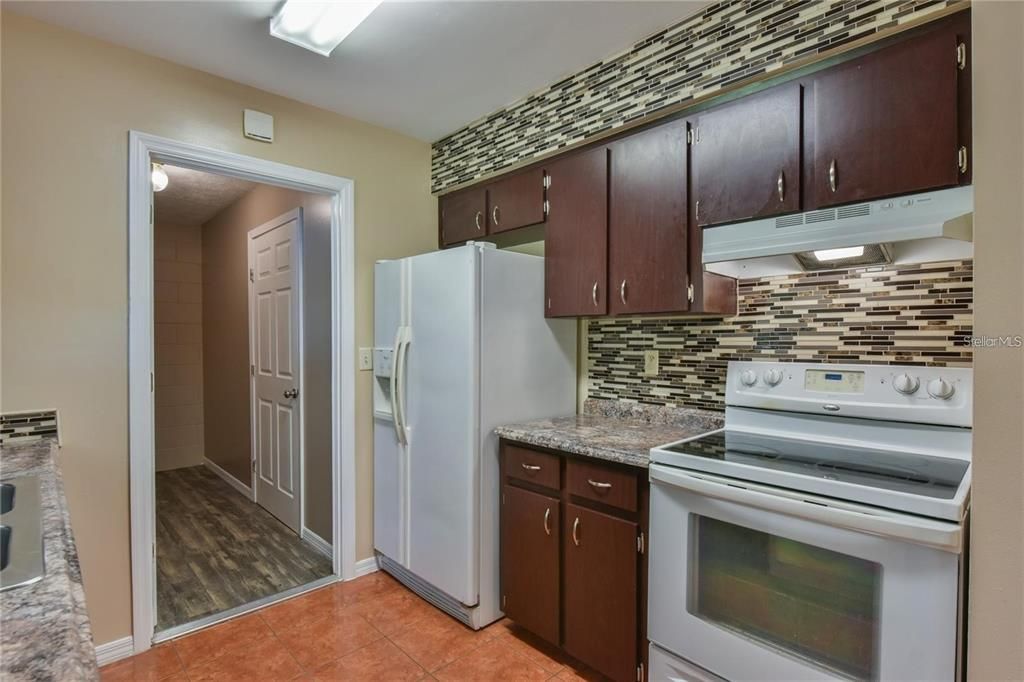 For Rent: $1,585 (3 beds, 2 baths, 1109 Square Feet)