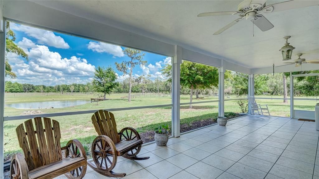 Front Screened Lanai