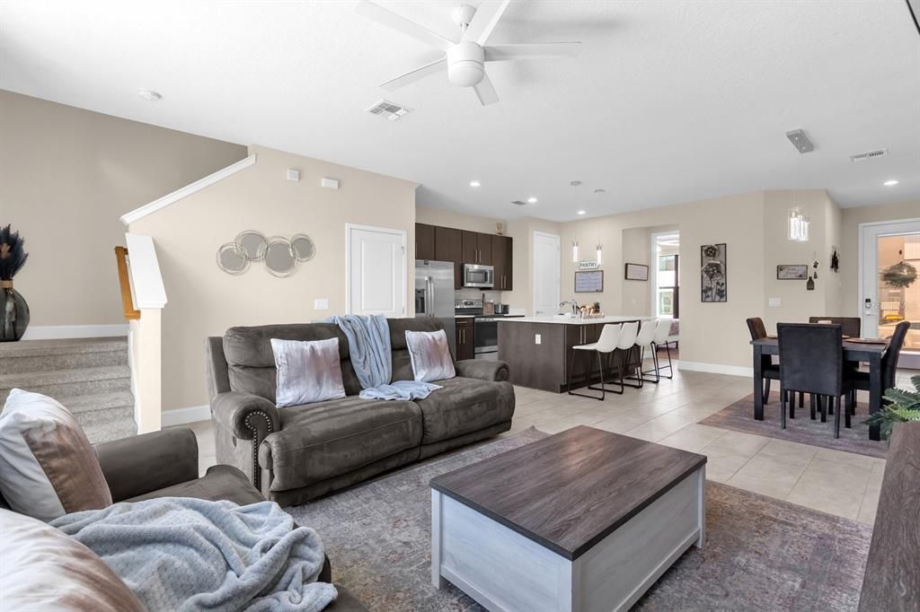 Kitchen/Dining/Family room combo