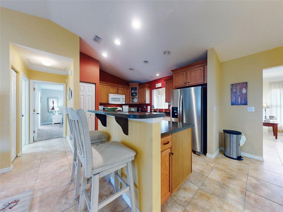 For Sale: $269,900 (2 beds, 2 baths, 1555 Square Feet)