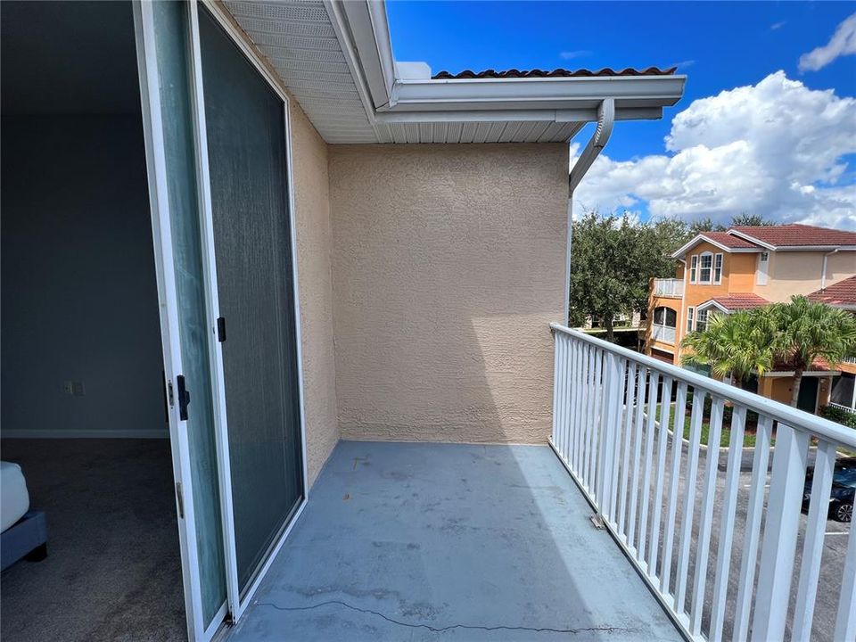 For Rent: $2,250 (2 beds, 2 baths, 1219 Square Feet)