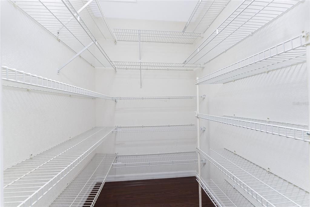 Guest Walk-in Closet (3)