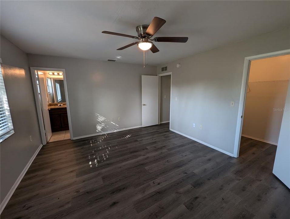 For Sale: $229,500 (3 beds, 2 baths, 1485 Square Feet)