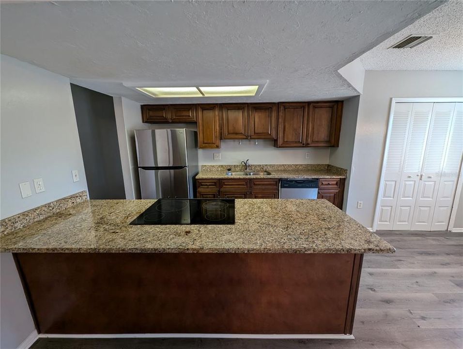 For Sale: $229,500 (3 beds, 2 baths, 1485 Square Feet)