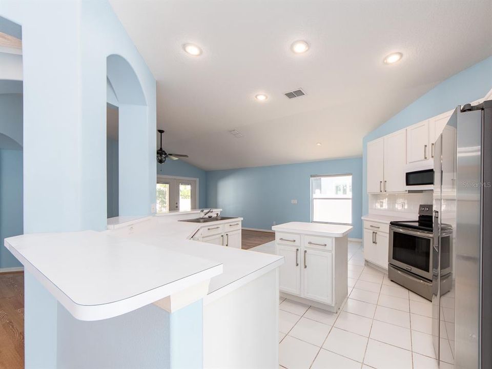 For Sale: $649,000 (3 beds, 2 baths, 1720 Square Feet)