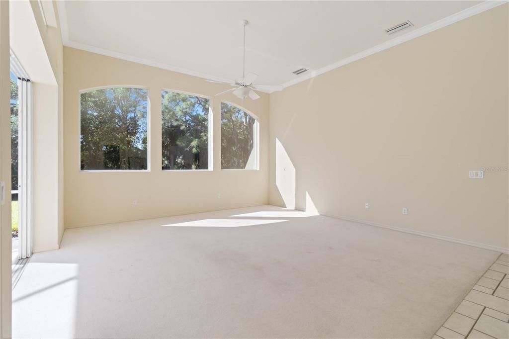 Family room with crown molding