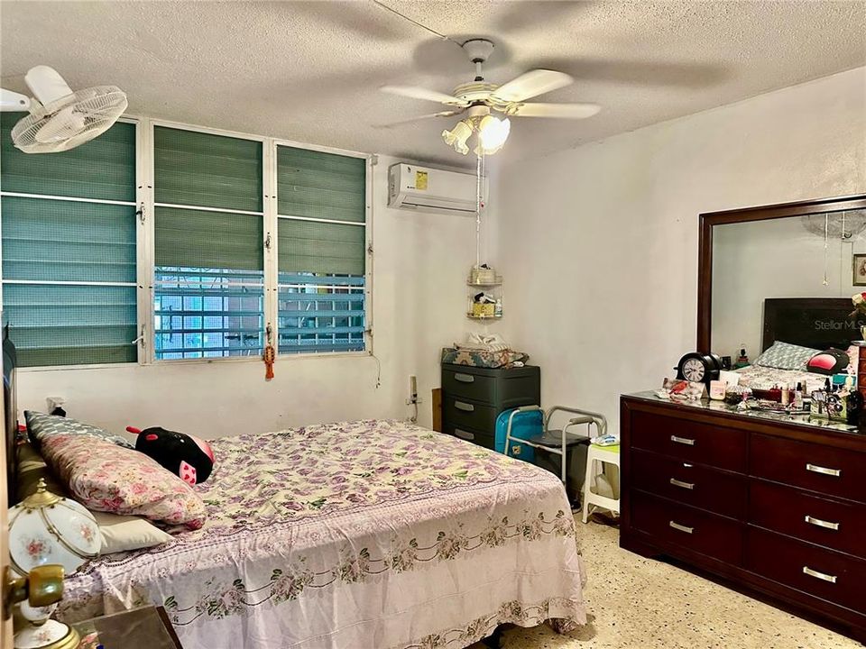 En Venta: $140,000 (3 camas, 2 baños, 0 Pies cuadrados)